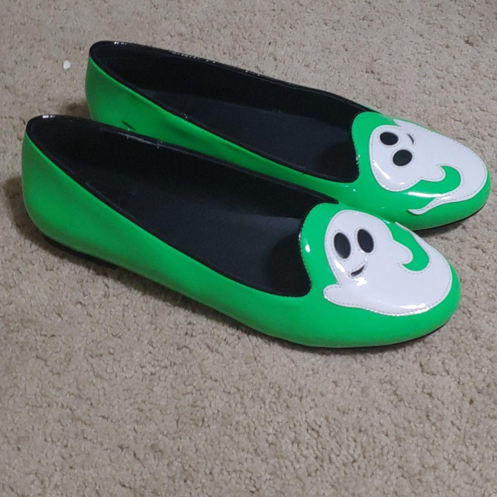 STRANGECULT green ghost flats